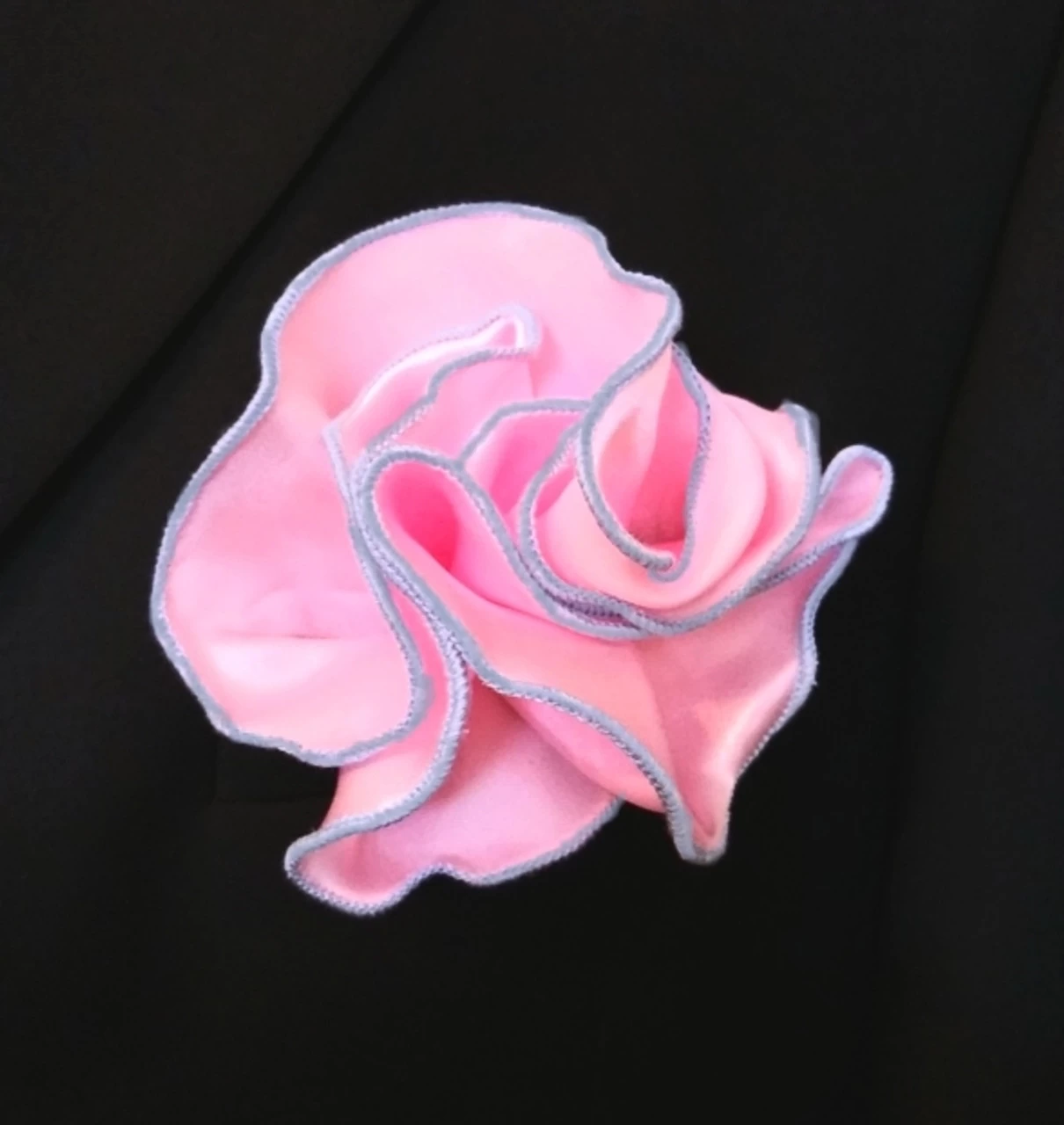 Antonio Ricci 2-in-1 Pouf Round Pocket Square - Light Blue On Pink 1 Antonio Ricci 2-in-1 Pouf Round Pocket Square - Light Blue On Pink