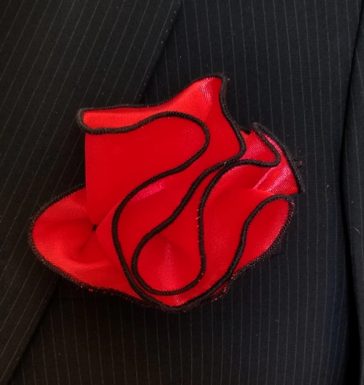 Antonio Ricci 2-in-1 Pouf Round Pocket Square - Black Trim On Red 1 Antonio Ricci 2-in-1 Pouf Round Pocket Square - Black Trim On Red