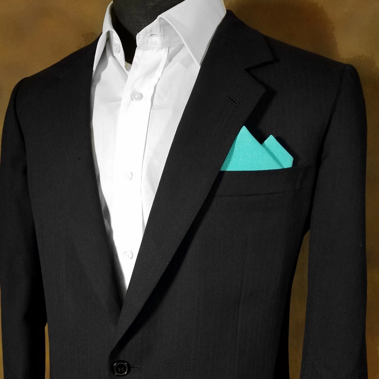 Jade 100% Cotton Pre-Folded Pocket Square Handkerchief Insert - 2 Point 2 Jade 100% Cotton Pre-Folded Pocket Square Handkerchief Insert - 2 Point - Image 2